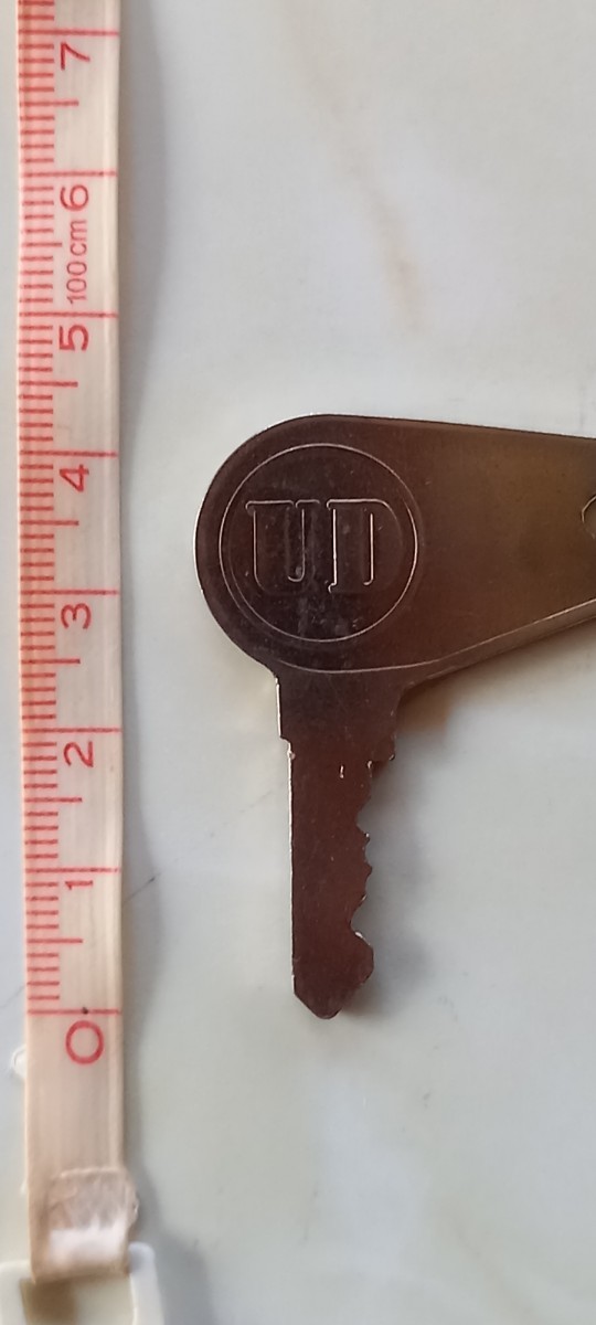  Nissan diesel old key car make unknown 