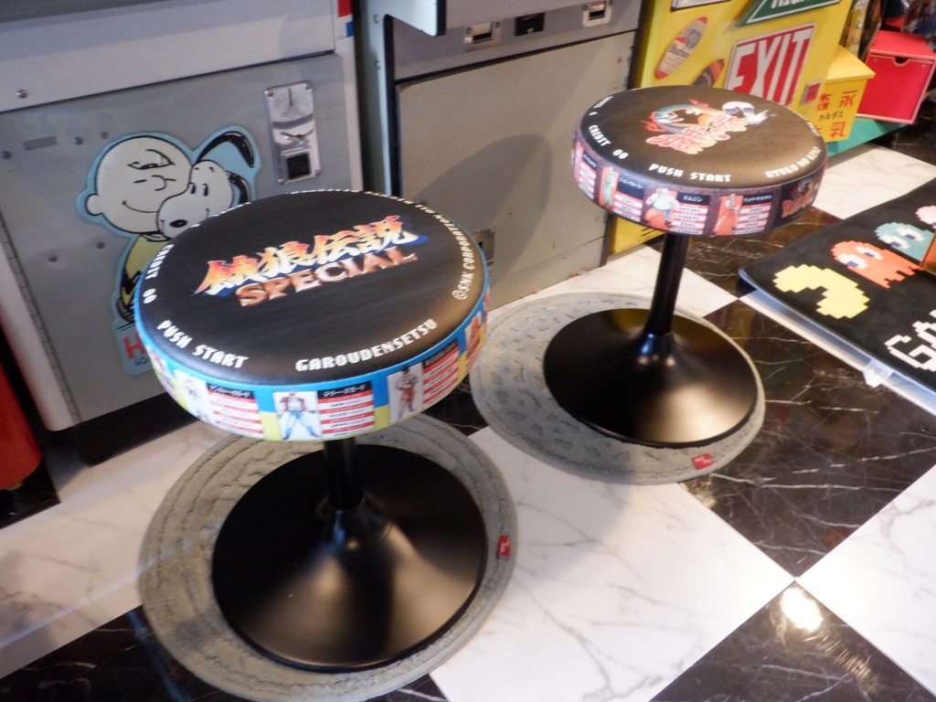 代引き人気 SNK NEOGEO MVS 龍虎の拳2&餓狼伝説SPECIAL ゲーミング スツール 椅子 イス その他 代引き人気 SNK NEOGEO MVS 龍虎の拳2&餓狼伝説SPECIAL ゲーミング スツール 椅子 イス その他