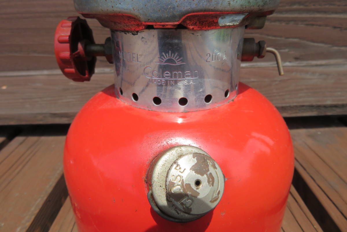 редкий Coleman MODEL 200A 1971 год 4 месяц производства уличный кемпинг фонарь white gasoline Vintage балка stei фонарь (A-297)