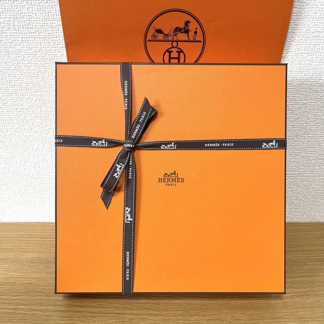 【廃盤　レッド　2枚】エルメス ラリー 24 オーバルプレート 22cm HERMES RALLEY