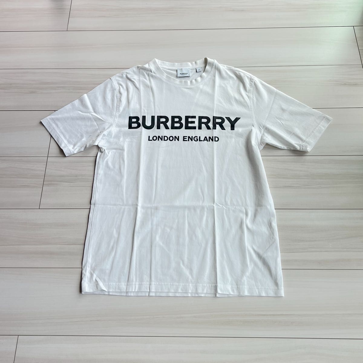 美品　BURBERRY Burberry バーバリー　フロントロゴ　半袖　Tシャツ
