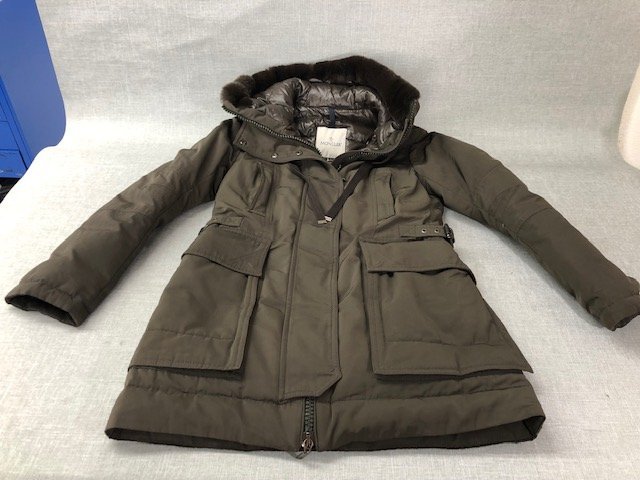 品】MONCLER モンクレール SERISIER GIUBBOTTO ダウンコート