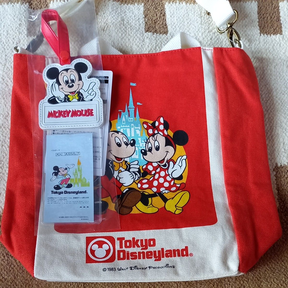 TDR ディズニー 40周年 ショルダーバッグ レトロ パーク内販売終了品 メモリーゴーラウンド