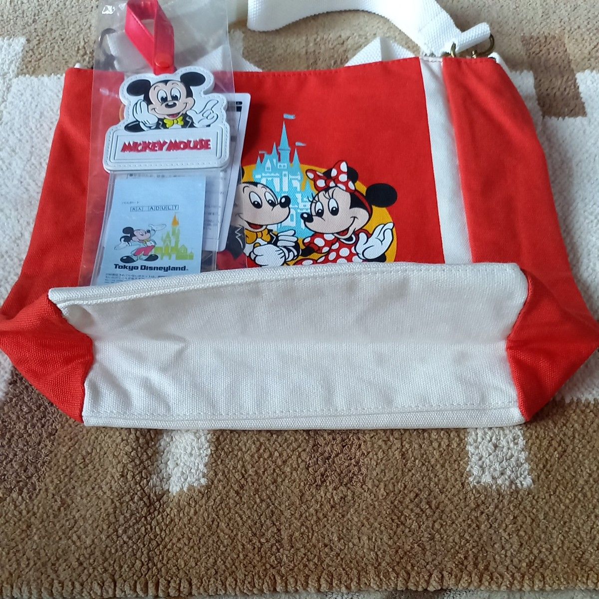 TDR ディズニー 40周年 ショルダーバッグ レトロ パーク内販売終了品 メモリーゴーラウンド