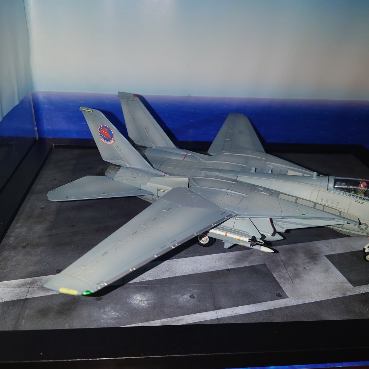 限定生産終了 トップガン Calibre Wings カリバーウイングス 1/72 F