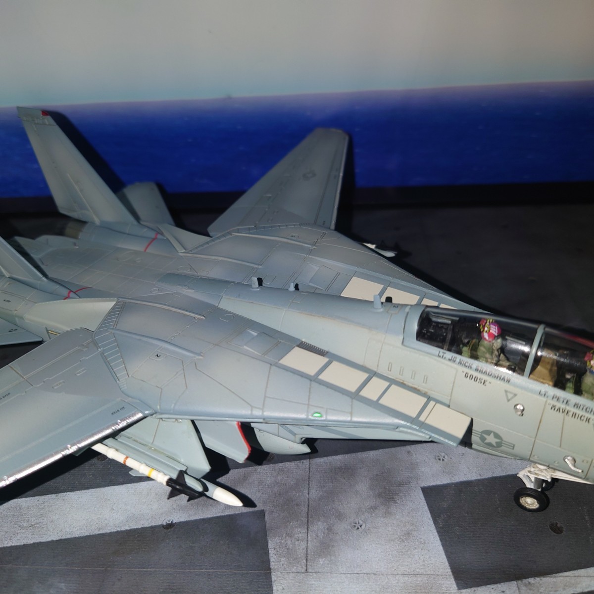 限定生産終了 トップガン Calibre Wings カリバーウイングス 1/72 F