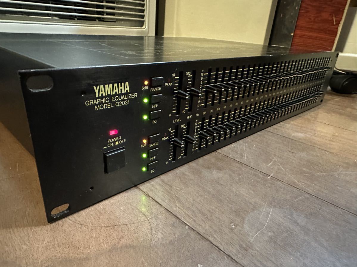 ヤマハ YAMAHA Q2031 グラフィックイコライザー Graphic Equalizer