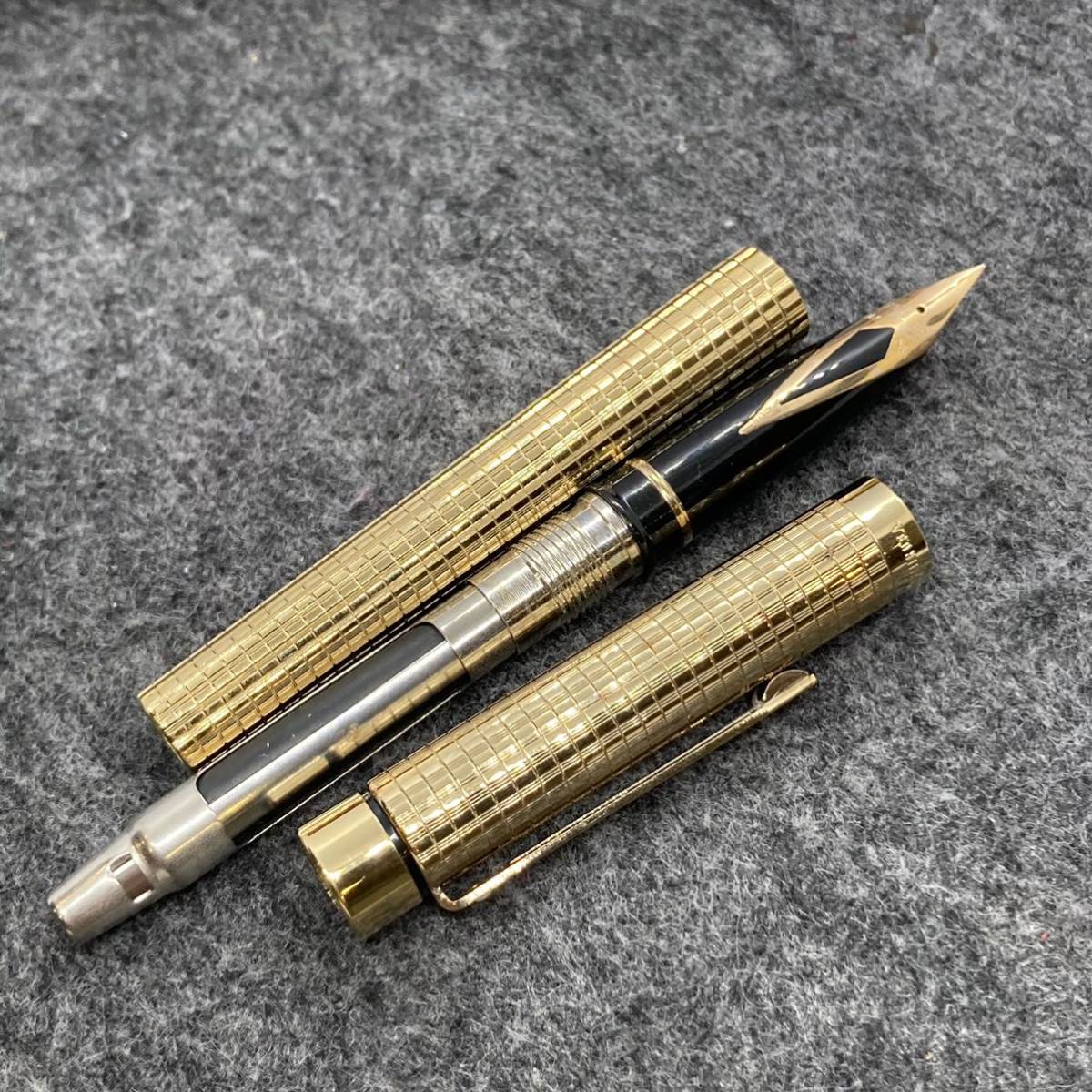 PE2508□SHEAFFER シェーファー 万年筆 タルガ ゴールド GOLD