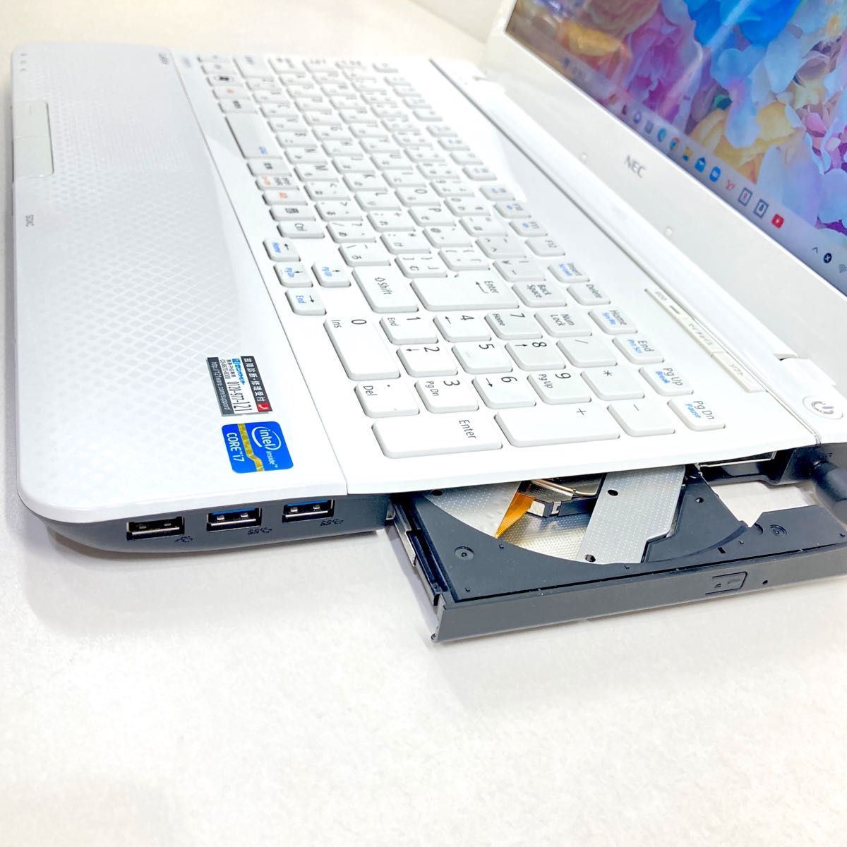 132 ハイスペック美品☆ SSD:1TB Core-i7 16GB office ノートパソコン