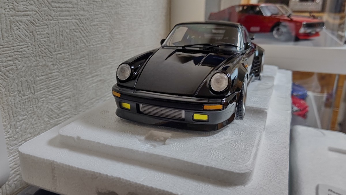 AUTOart オートアート ポルシェ911 湾岸ミッドナイト 1/18 専用ケース