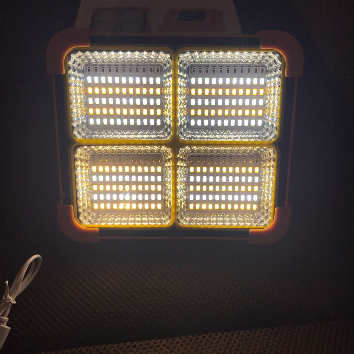 LEDソーラーライト100w  LED ソーラーライト