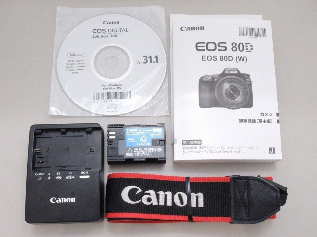 キヤノン Canon デジタル一眼レフカメラ ダブルズームキット EOS 80D