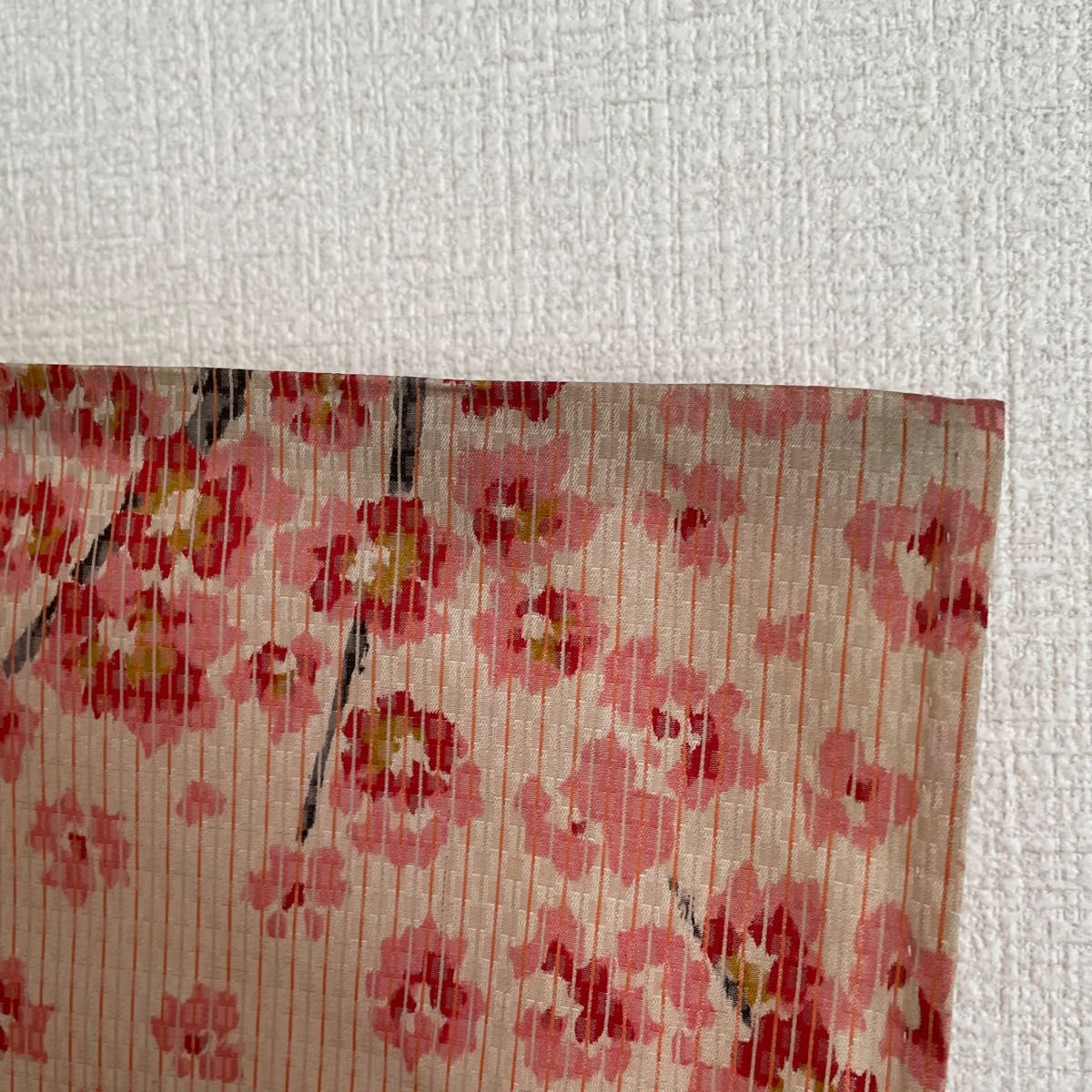 No 145 単衣花柄小紋 着物単品 かわいい系 スモールサイズ No 145 単衣花柄小紋 着物単品 かわいい系 スモールサイズ