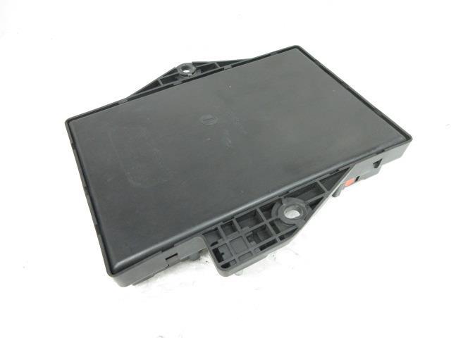 18 year Jaguar XJ6 CBA-J71VB (16) fuse box interior right side 5W93-14A073CB 184405 4500