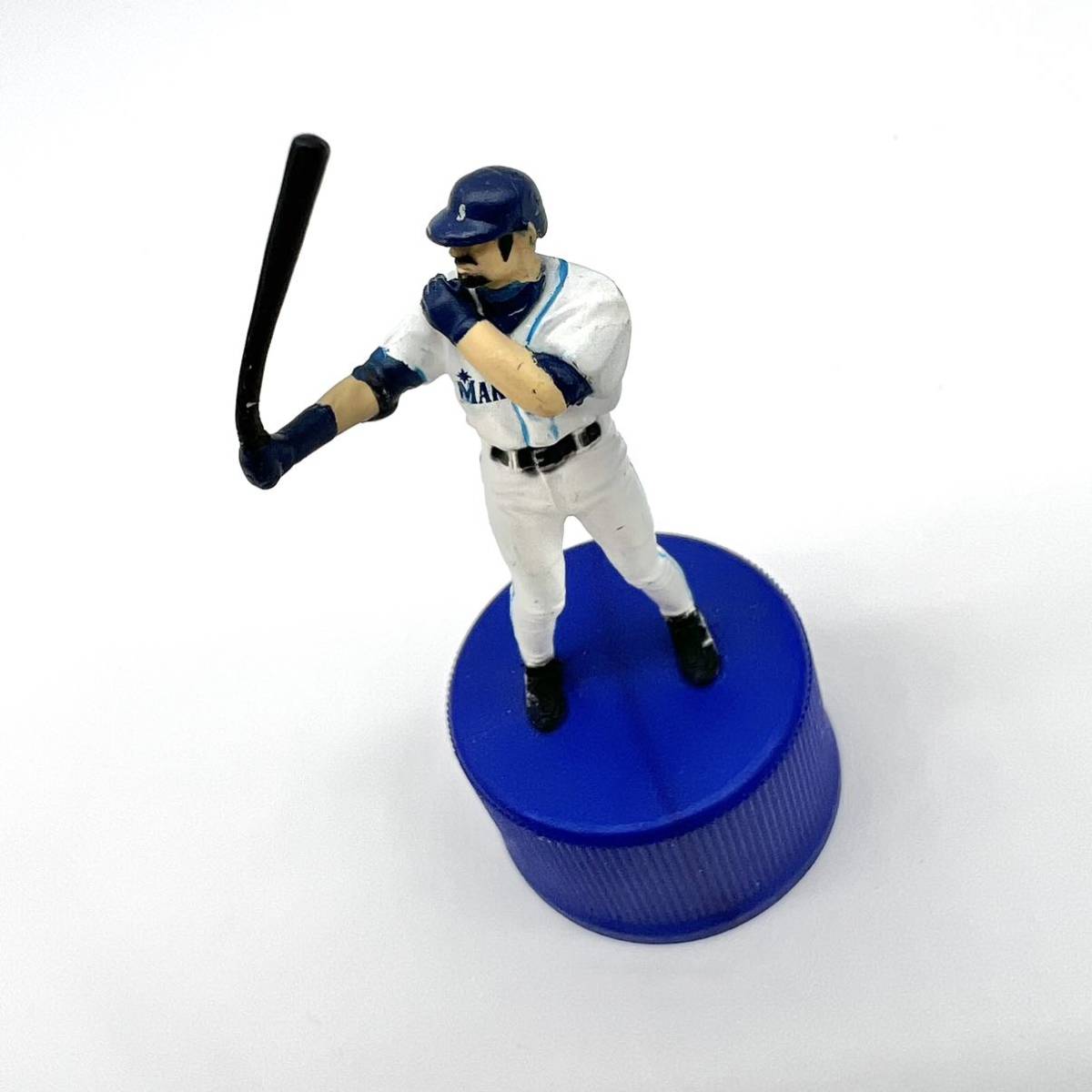 非売品 2002 Mariners ichiro pepsi マリナーズ イチロー フィギュア ボトルキャップ 腕まくり ポーズ ホーム MLBP コレクション ペプシ_画像3