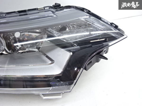 三菱 純正 GF7Ｗ アウトランダー PHEV 中期 LED ヘッドライト ランプ ユニット 右 右側 運転席側 MOBIS ECM921-C4 訳有品 即納 棚16-3_画像2