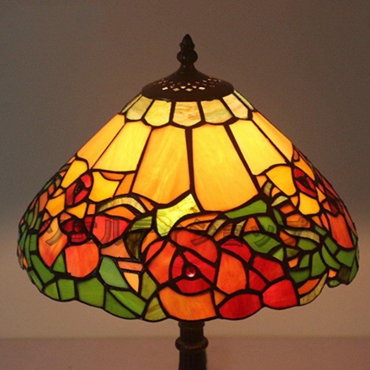  популярный прекрасный товар * stain do лампа витражное стекло ретро атмосфера Tiffany техника цветочный принт настольная лампа античный . салон орнамент освещение 