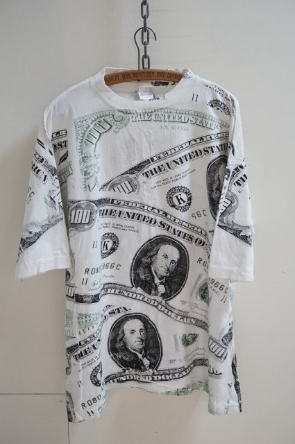 ★★★ヴィンテージ $100 ONE HUNDRED DOLLARS AOP Tシャツ
