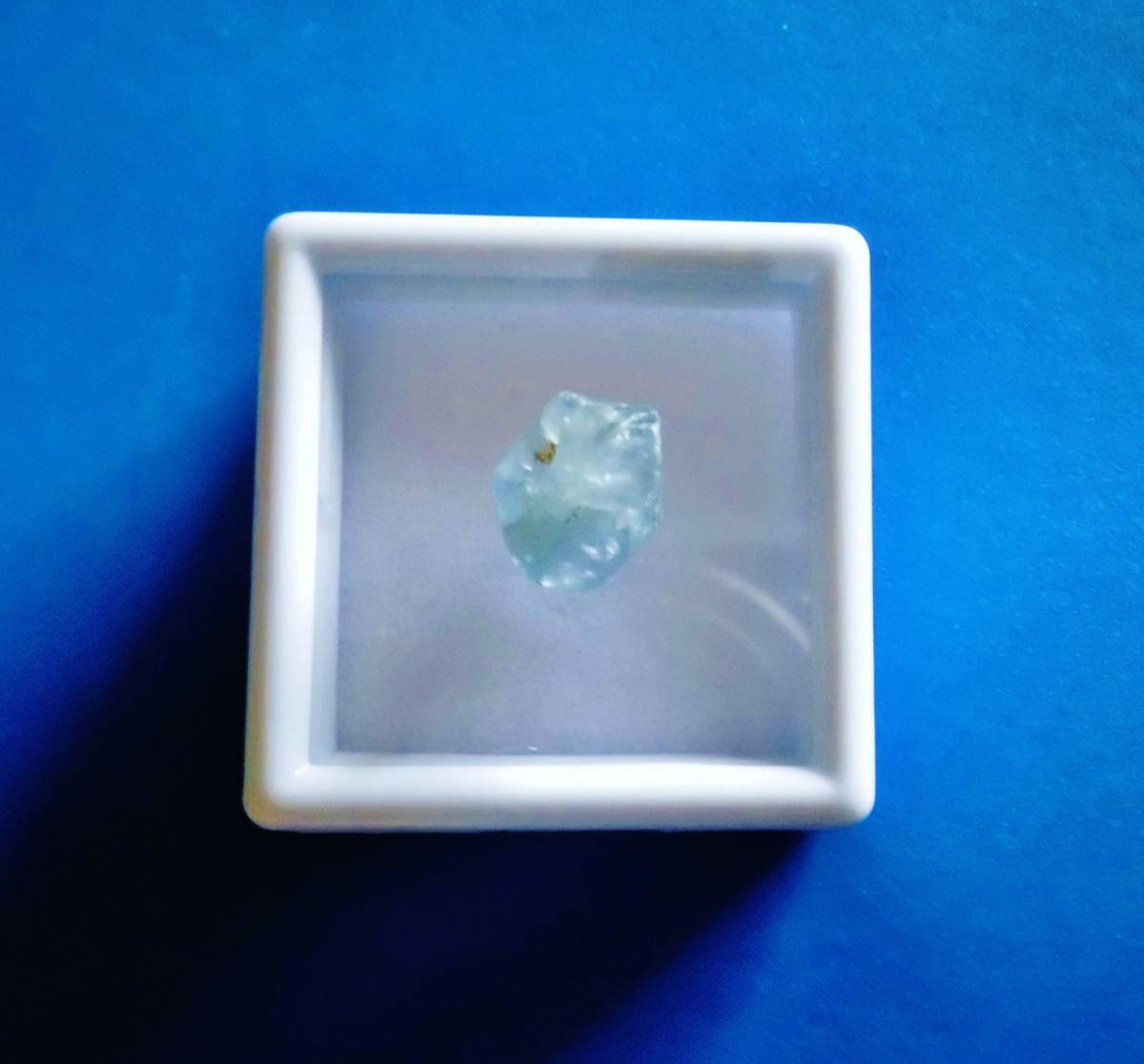 天然石◆ブルージルコン(Zircon) 5.5ct ●9.7×7.8×5.3mm 未使用 ケース付 _画像4