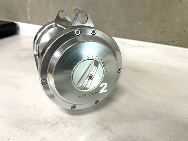 ALTECNOS(アルテクノスアルバコア/50W-2S)トローリングリール ALTECNOS(アルテクノスアルバコア/50W-2S)トローリングリール