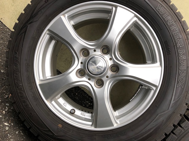 VIOLENTO +53 5H社外アルミ 195/65R15 バリ山スタッドレス ダンロップウィンターマックス WM01 ステップワゴン ヴォクシー ノア プレマシー