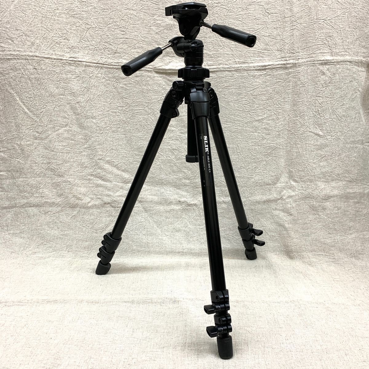 SLIK三脚 エイブル 300 EX/最低高35cm~全高140cm/三段階開脚 SLIK三脚 エイブル 300 EX/最低高35cm~全高140cm/三段階開脚