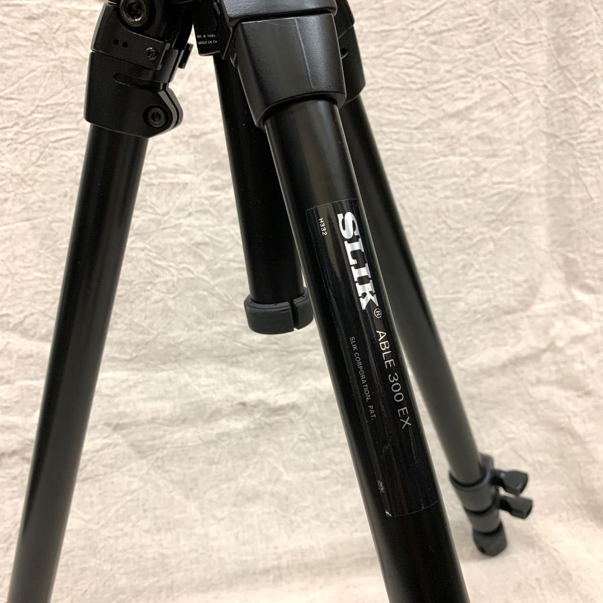 SLIK三脚 エイブル 300 EX/最低高35cm~全高140cm/三段階開脚 SLIK三脚 エイブル 300 EX/最低高35cm~全高140cm/三段階開脚
