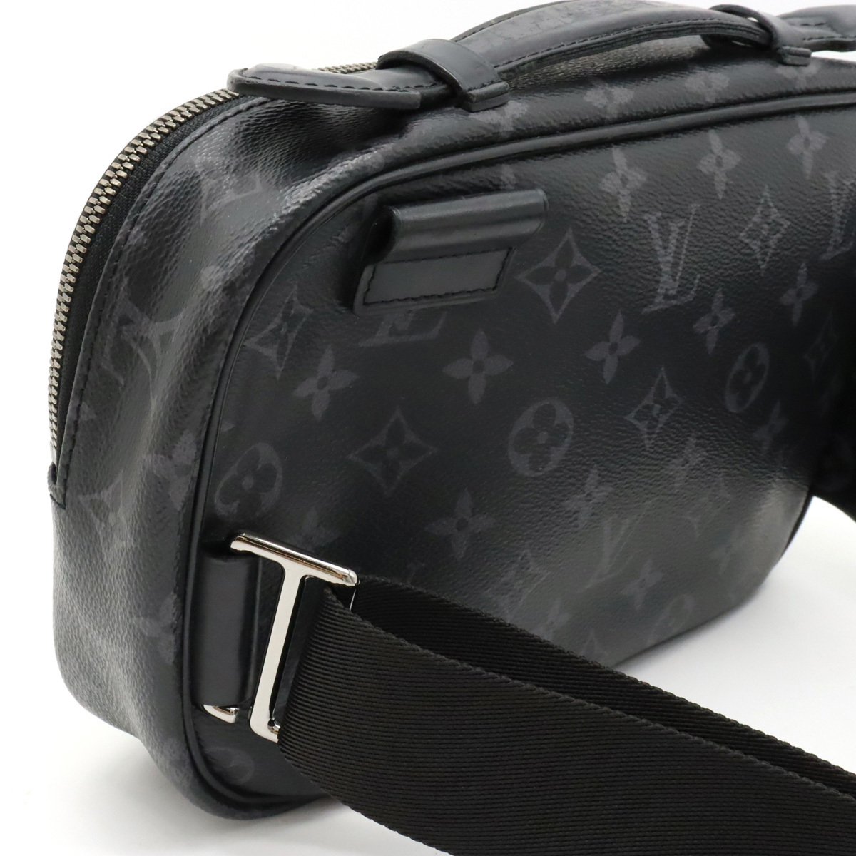 LOUIS VUITTON ルイ ヴィトン モノグラムエクリプス バムバッグ