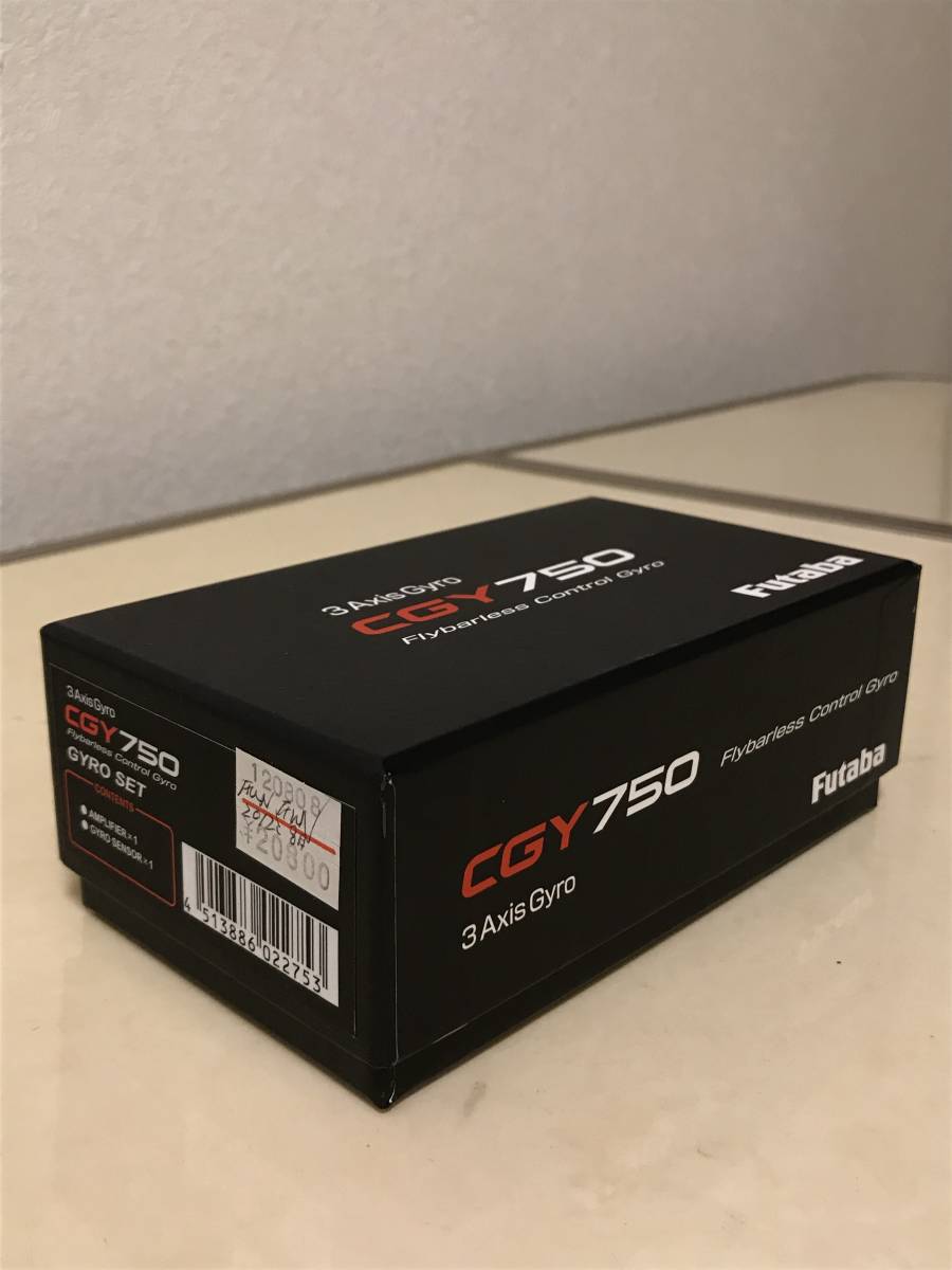 Futaba CGY750（3軸AVCS ジャイロ）