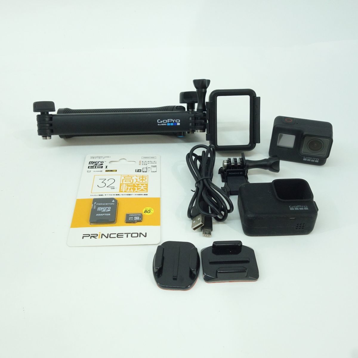 105s GoPro ゴープロ HERO 7 Black GoPro 3Way 自撮り棒＆micro SD