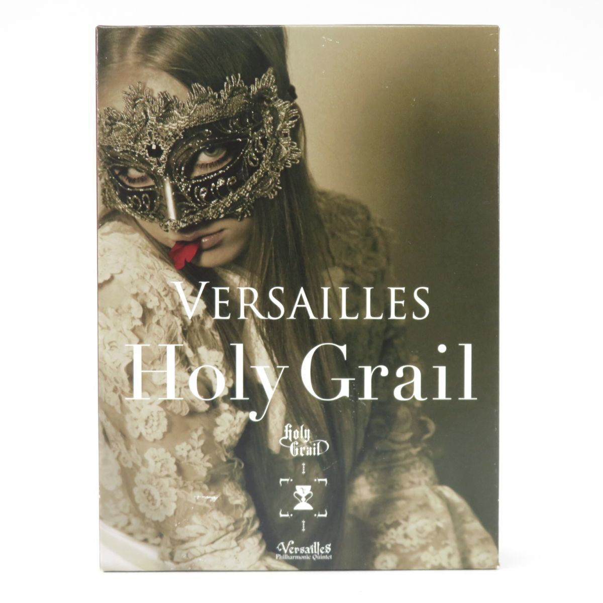 025 CD+DVD+写真集+ポスター Versailles ヴェルサイユ Holy Grail 完全限定生産豪華仕様盤 ※中古_画像1