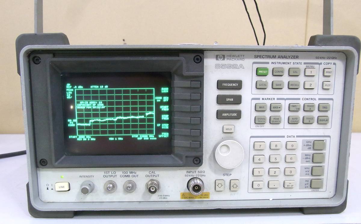 HEWLETT PACLARD 8592A Spectrum Analyzer 50 kHz to 22 GHz 管理番号