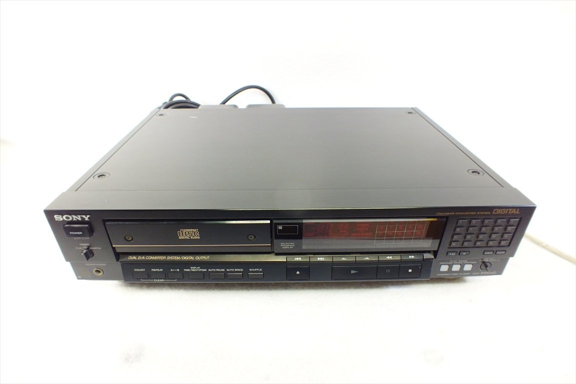 SONY CDP-555ESD CD プレイヤー通電ありジャンク品