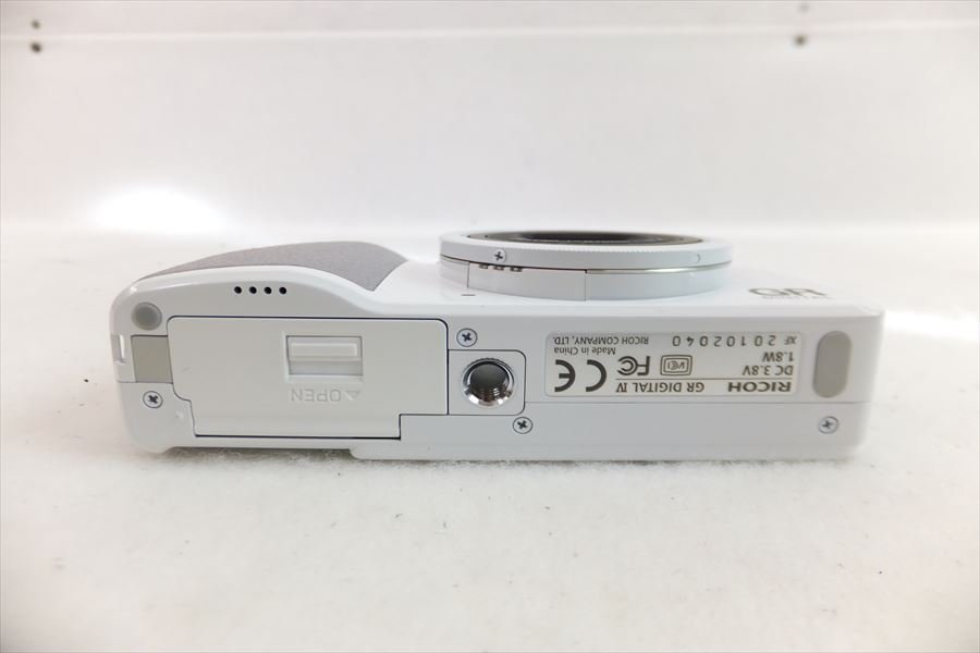 ▽RICOH リコー GR DIGITAL IV WHITE デジタルカメラ 取扱説明書有り