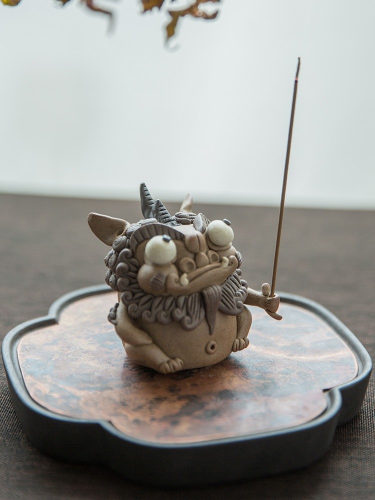 お香立て 中国古代の神獣 獅子 ユニークな表情 手作り 陶器製 (タイプA)_画像2