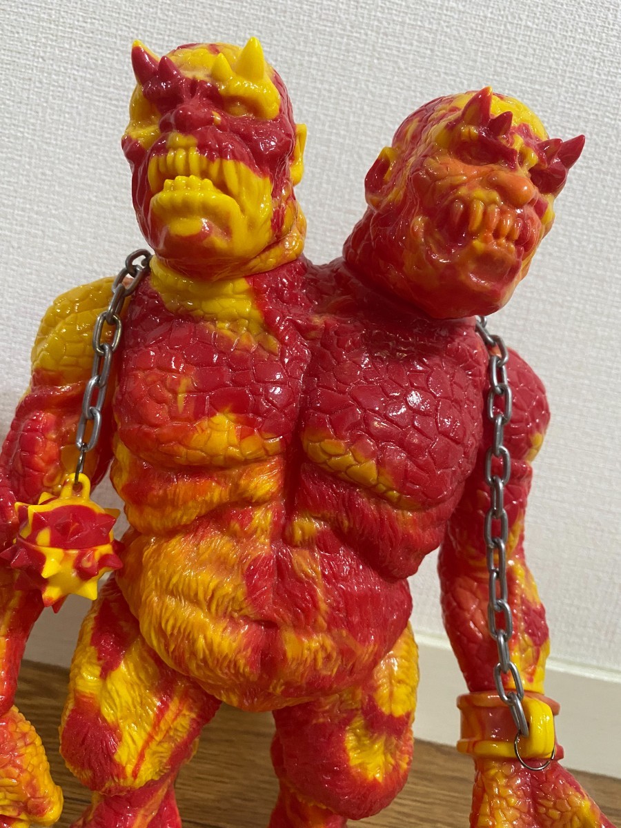 ISH & FAMOUS MONSTERS ガリガンタス 双頭巨人ソフビ極少数限定