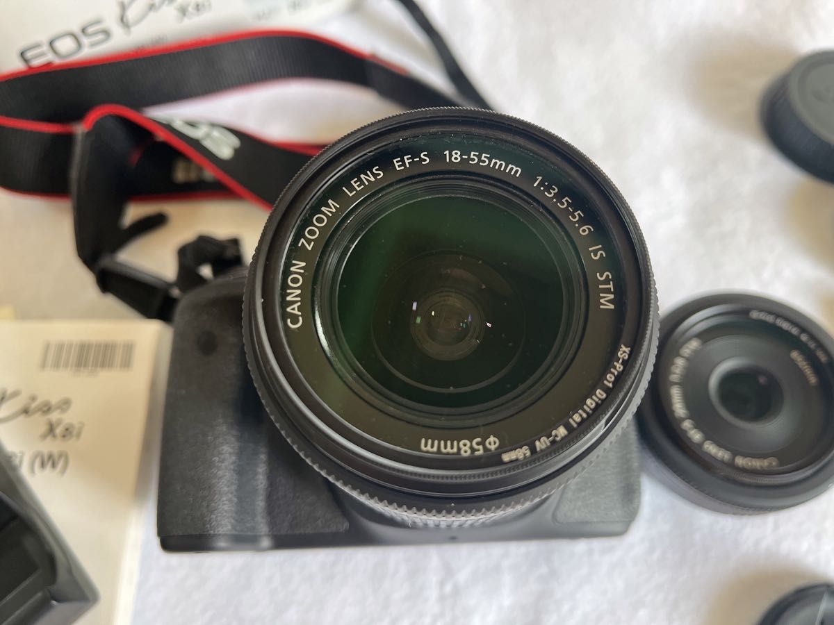 Canon EOS kiss x8i レンズキット 単焦点レンズ 24mm デジタル一眼レフ