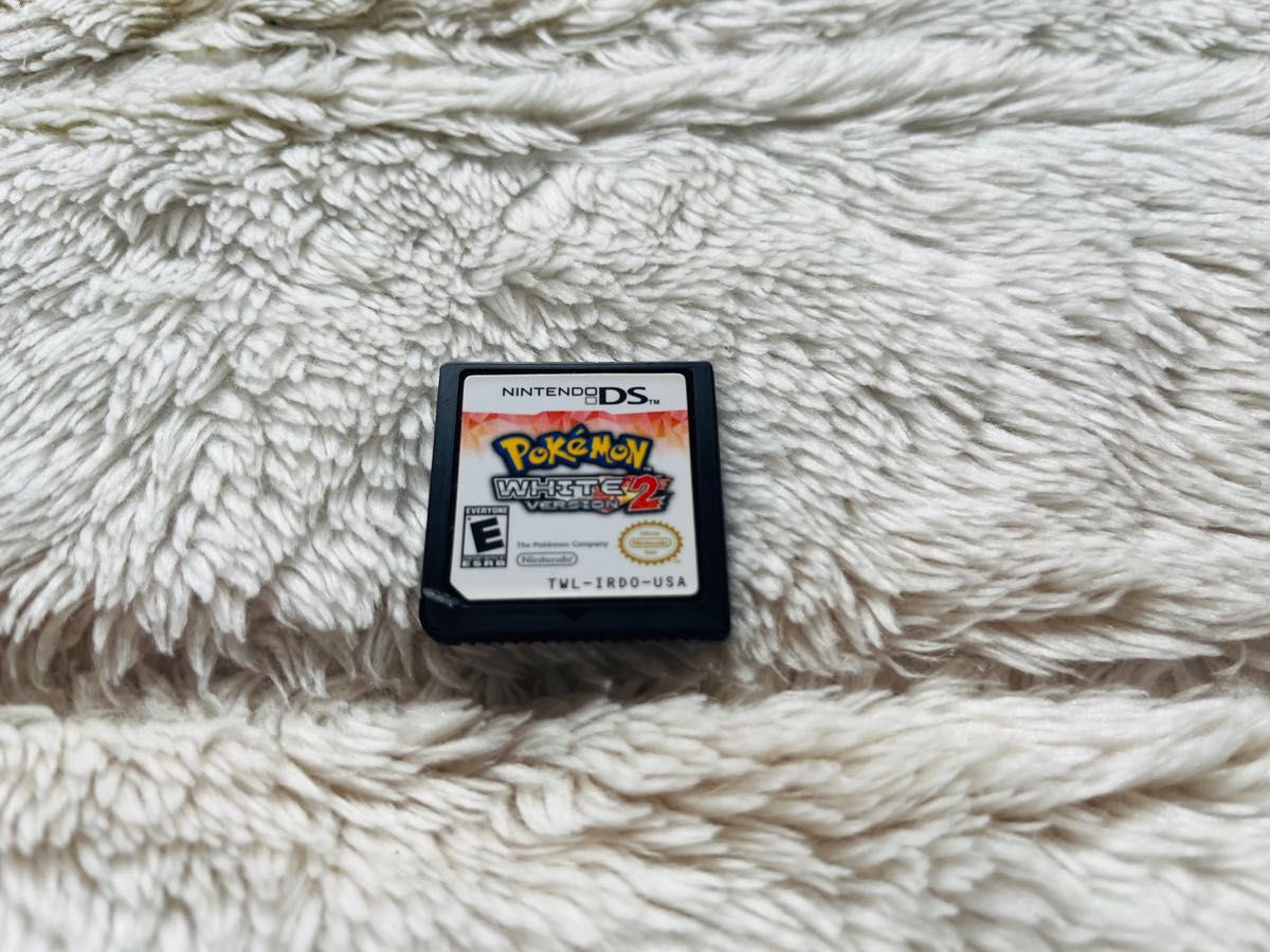 正規品】ポケモン ホワイト2 海外版 英語版 Pokemon 北米版 正規品】ポケモン ホワイト2 海外版 英語版 Pokemon 北米版