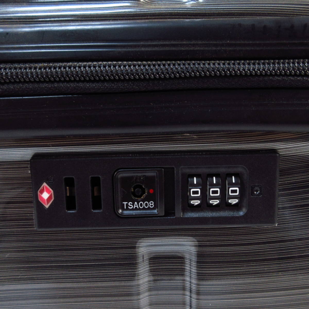 【未使用】◆スーツケース 96L ブラック 大型 軽量◆TSA ロック キャリーケース キャリーバッグ◆J403_画像5