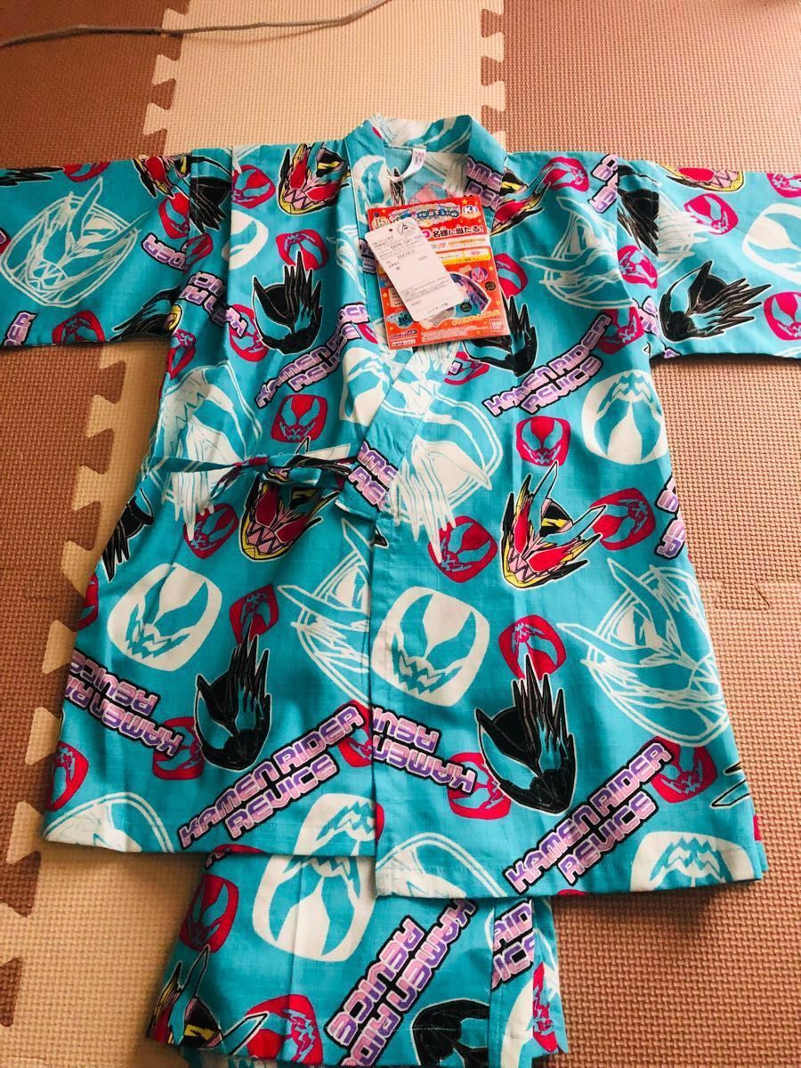 新品仮面ライダー リバイス 光る甚平130夏祭り|Yahoo!フリマ 新品仮面ライダー リバイス 光る甚平130夏祭り|Yahoo!フリマ
