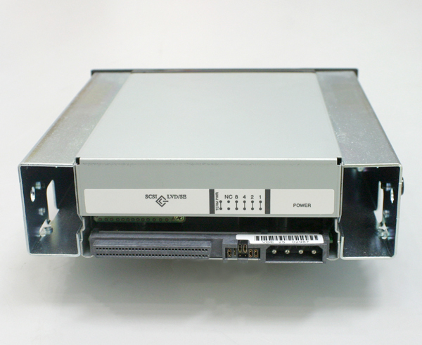 HP StorageWorks DAT72i (Q1522A) 内蔵型テープドライブ_画像2