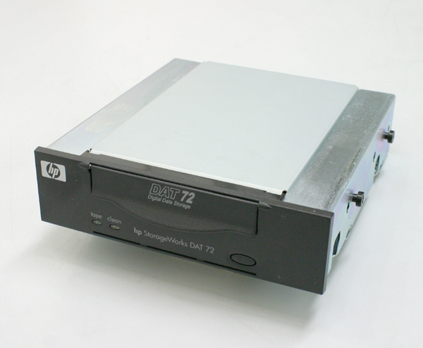 HP StorageWorks DAT72i (Q1522A) 内蔵型テープドライブ
