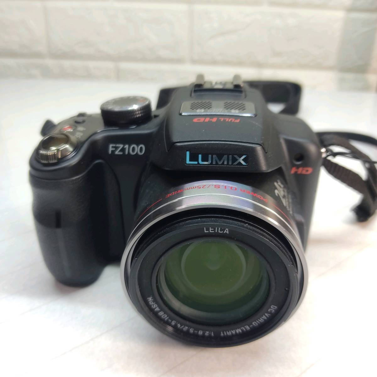 Panasonic LUMIX DMC-FZ100 ブラック 予備電池付属 美品