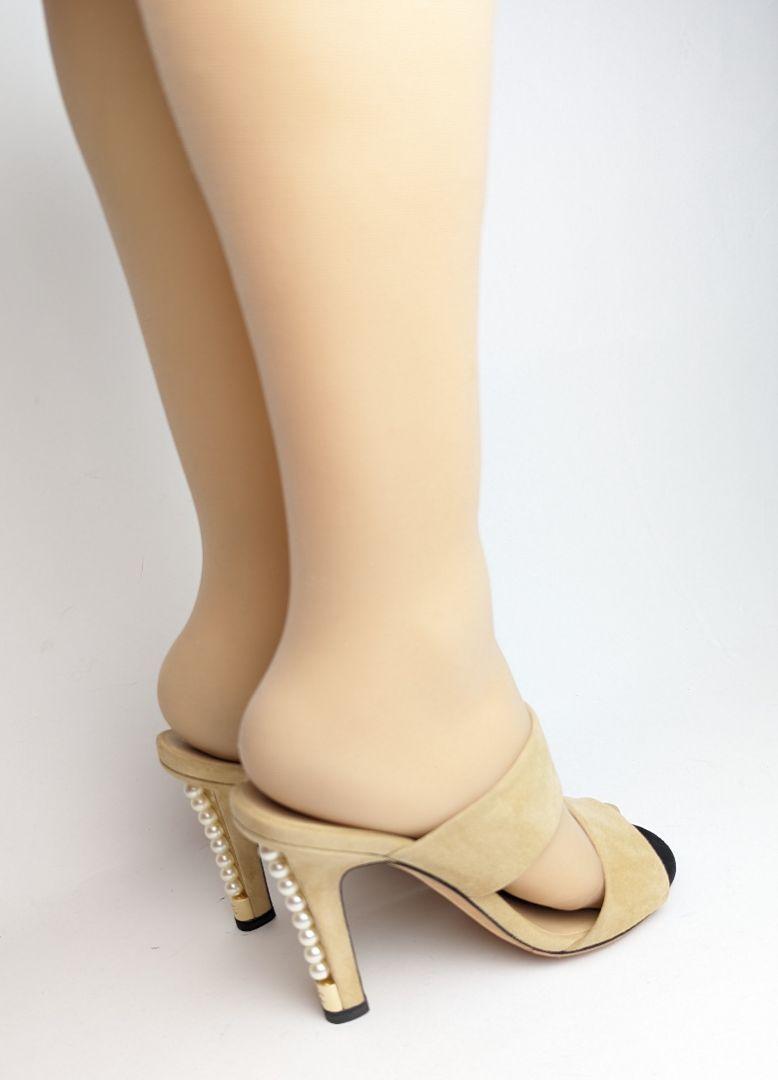 新品そっくりさんCHANELシャネル バイカラーパールミュールサンダル35C