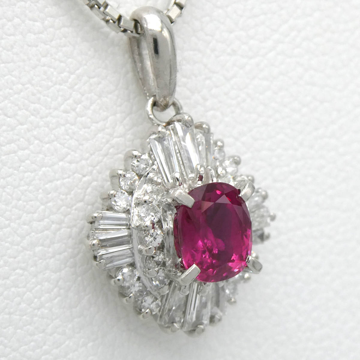 ペンダント Pt900 ルビー0.74ct ダイヤ0.44ct ソーティング
