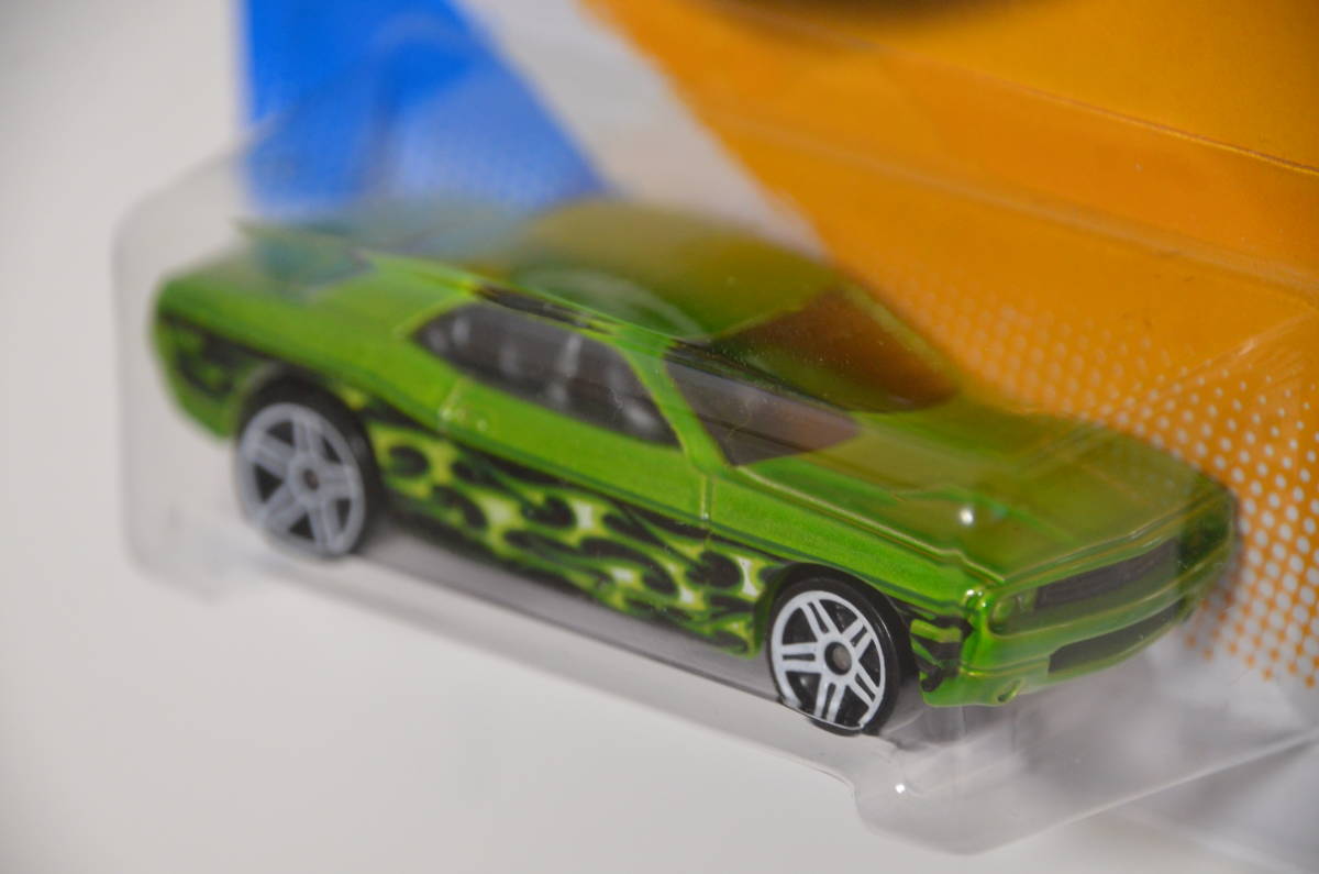 Hot Wheels 2012 HEAT FLEET 12 3/10 DODGE CHALLENGER CONCEPT #153★ホットウィール HW ダッジ チャレンジャー コンセプト_画像3