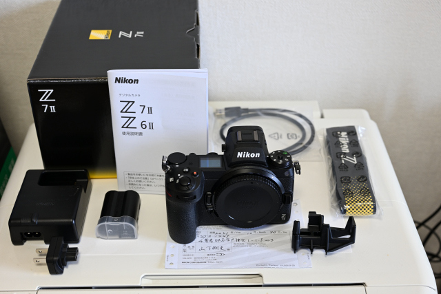 美品】ニコン ミラーレス一眼 Nikon Z7Ⅱ ボディ ショット数 2549 送料無料 専用 Nikon ミラーレスカメラ 一眼 Z7 ボディ 美品
