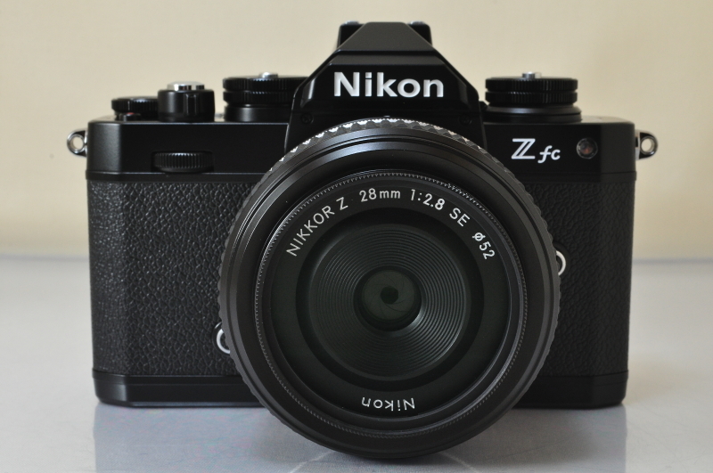 堅実な究極の Lens F/2.8 28mm Z + fc Z Nikon 新品同様 Kit w/Box
