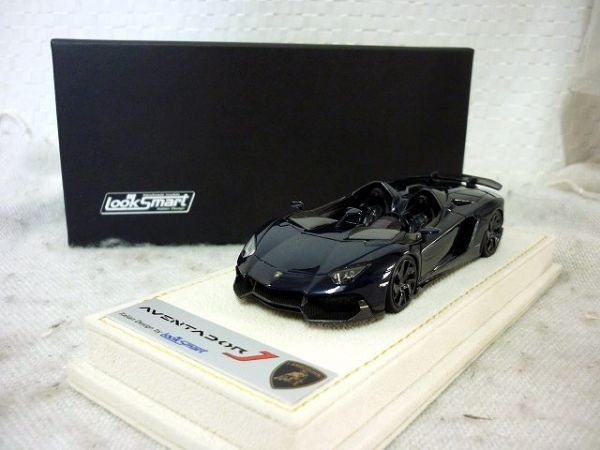 Look Smart ランボルギーニ アヴェンタドールJ 1/43 ミニカー