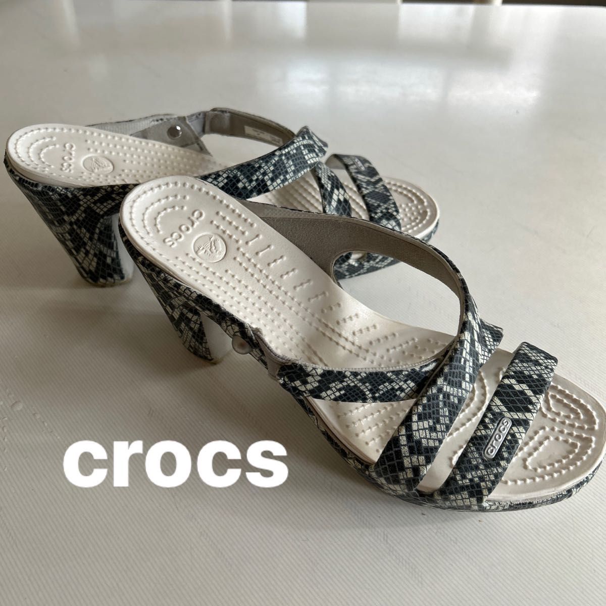 クロックス crocs ヒール サンダル サイプラス パイソン柄 W 7 クロックス crocs ヒール サンダル サイプラス パイソン柄 W 7